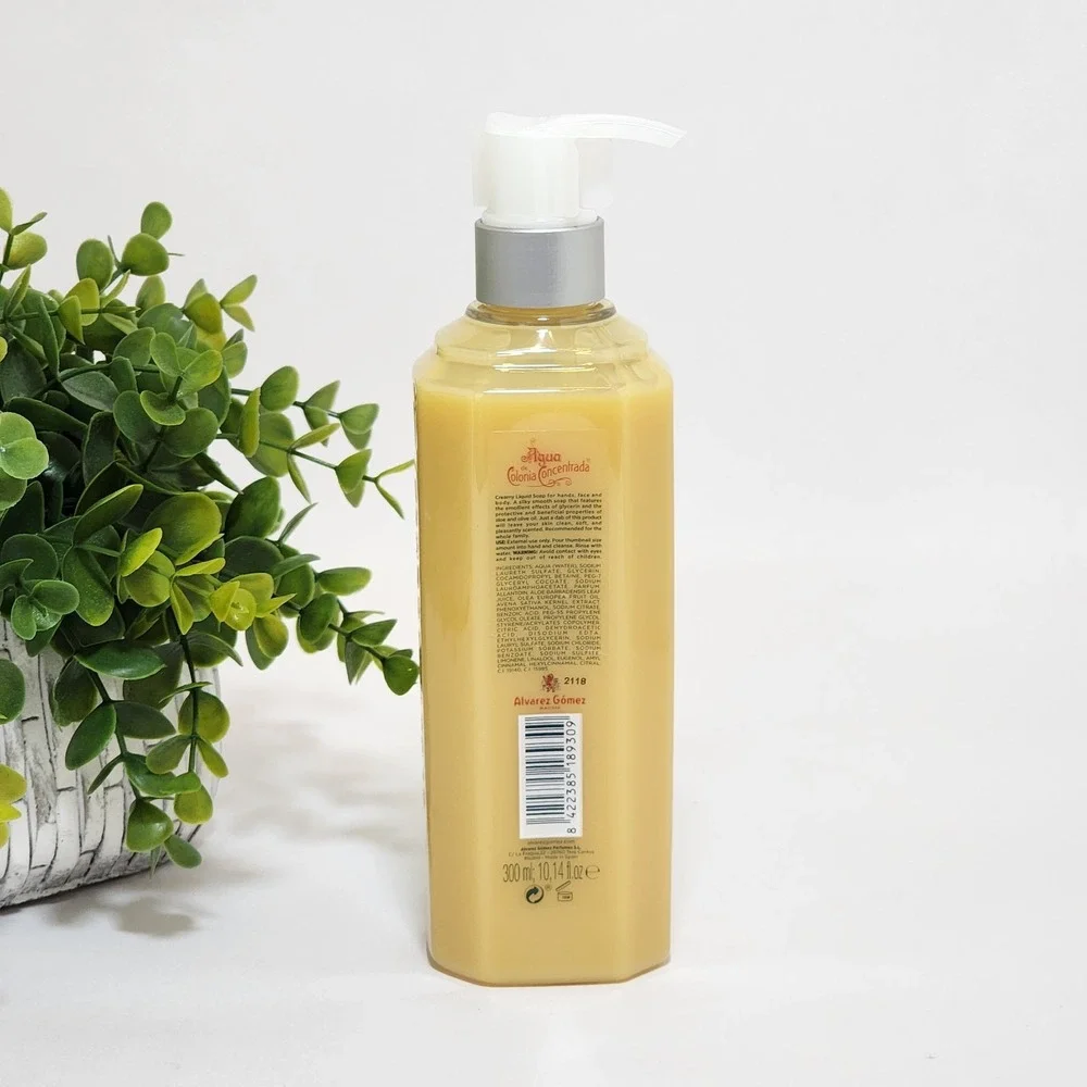 Alvarez Gomez Hydrating Liquid Soap Jabon Liquido Hidratante 300 ml  10.14 fl oz